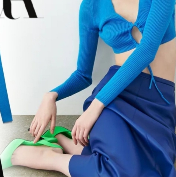 BNWT! Zara Faux Leather Skirt - Picture 5 of 10